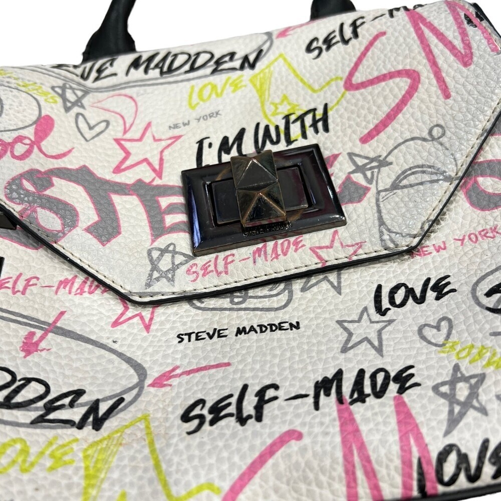 Steve Madden White Logo Graffiti Top Handle Bag - Picture 3 of 7